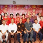 泗水中中校友会部分理事合影