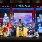 泗水中中校友会举行银会开盘联欢暨师生文艺汇演